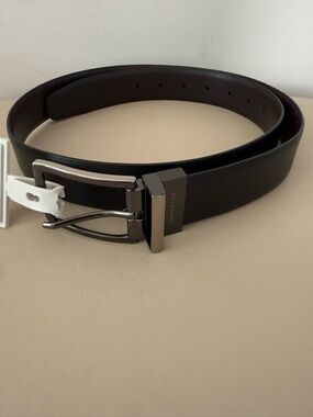 Perry Ellis Black Brown Reversible Leather Belt with Gunmetal Buckle